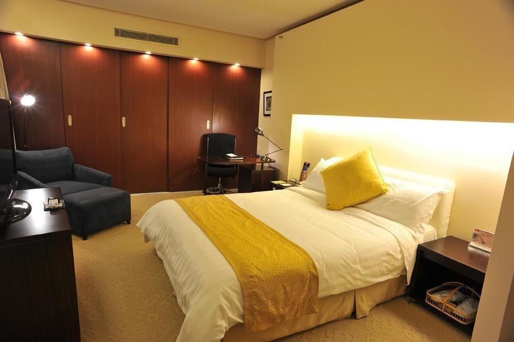 Gubei Garden Hotel Shanghai Hongqiao Екстериор снимка